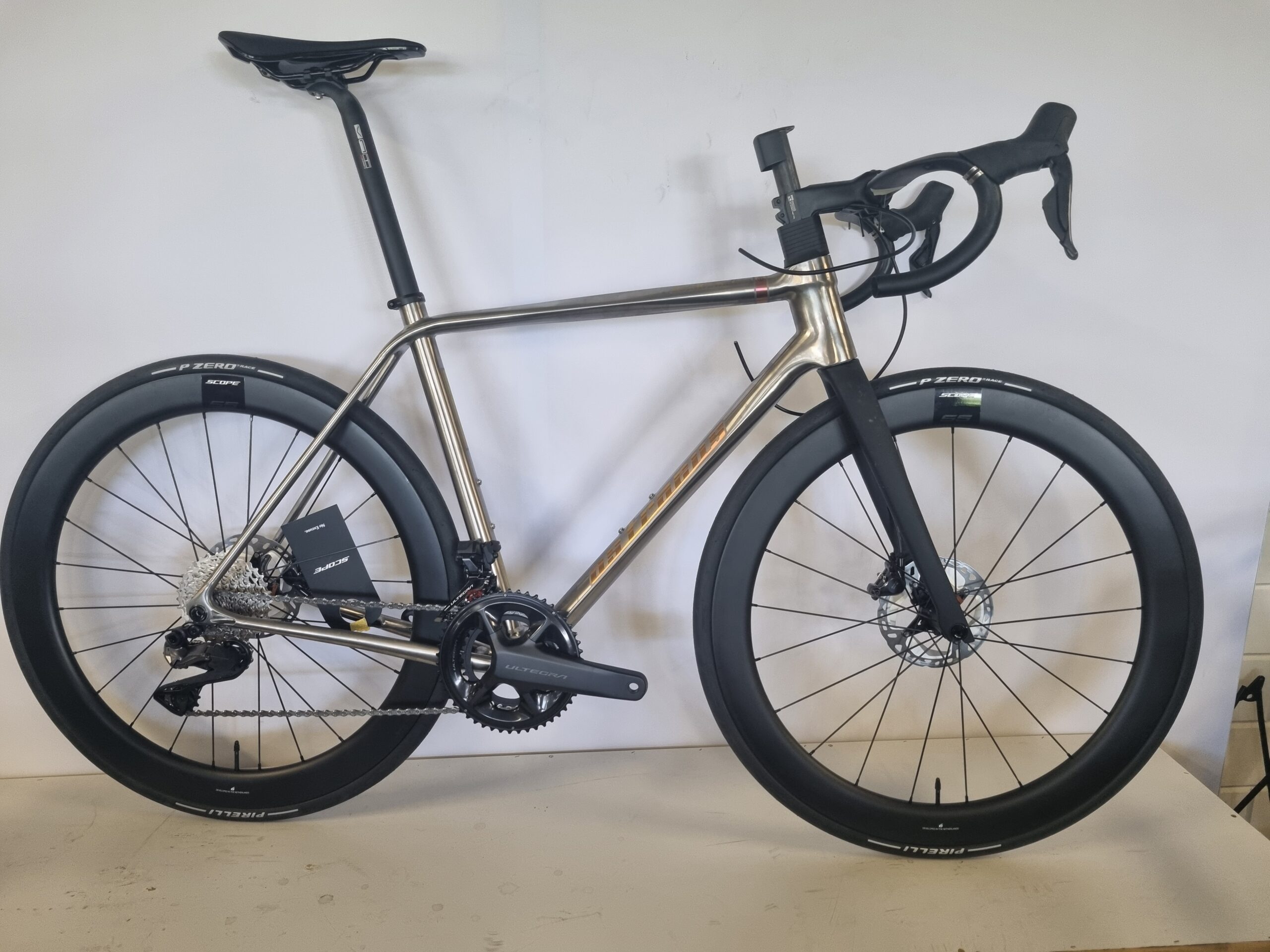 Van Nicholas Astraeus Ultegra DI2